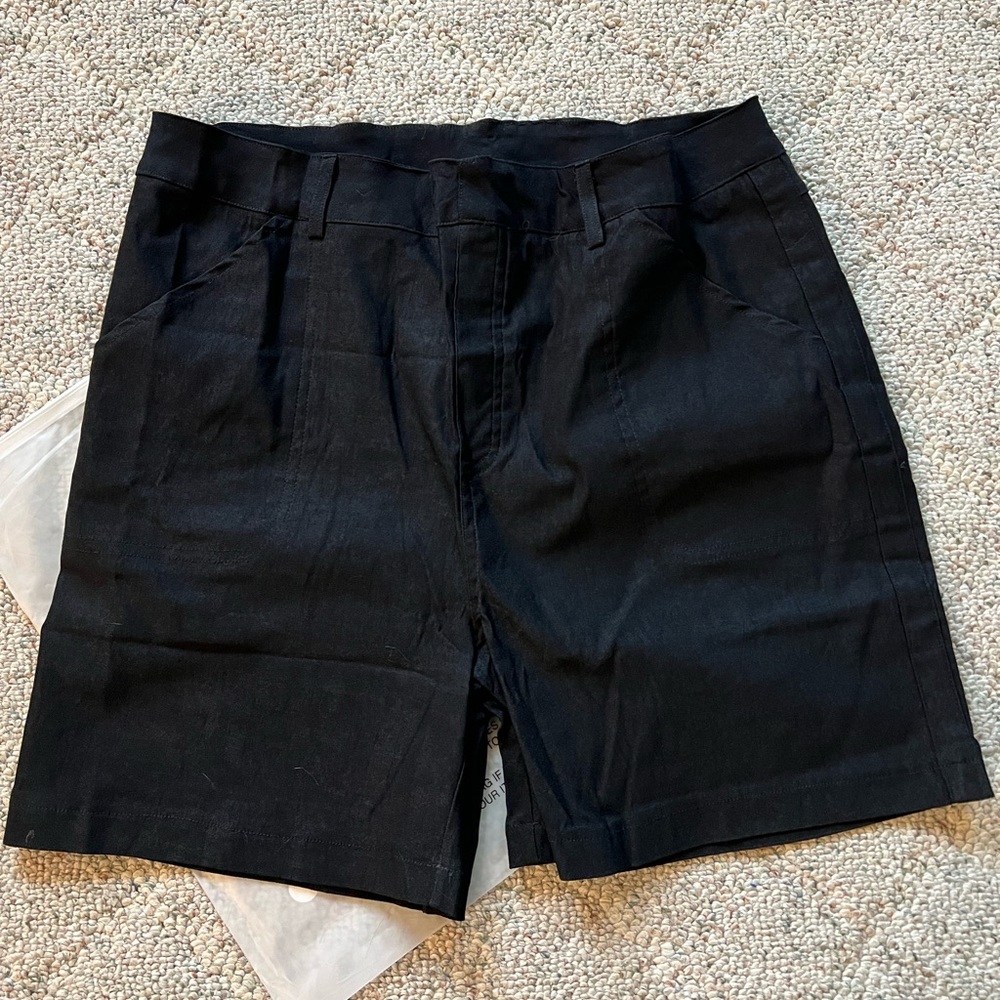 Tiktok Women's Stretch Twill Shorts